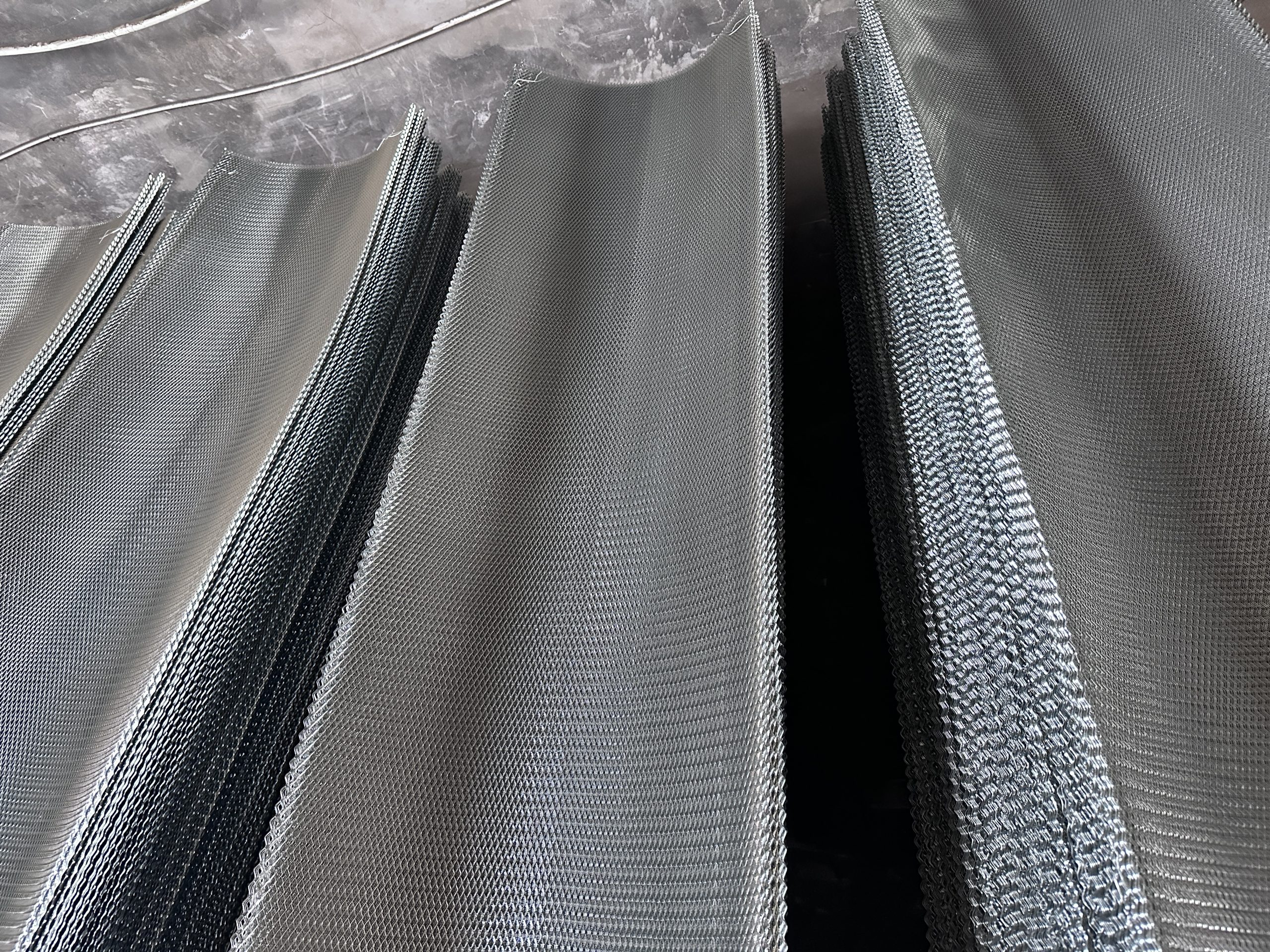 Metal Lath Industry News & Construction Insights | WSFIVIN WSFIVIN metal lath product for stucco plastering and wall reinforcement